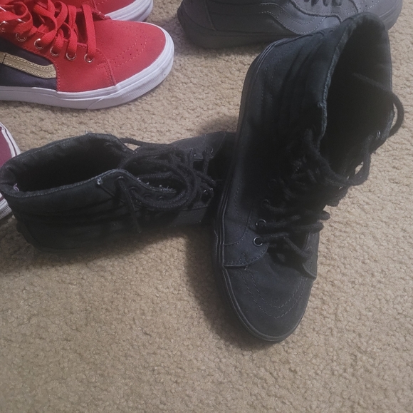 Vans - Picture 6 of 10